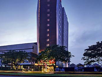 ibis Gading Serpong