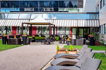 Holiday Inn Helsinki - Vantaa Airport| Terrace