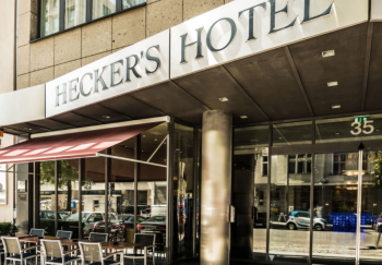 Hecker's Hotel