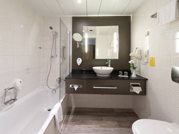 Leonardo Hotel Karlsruhe